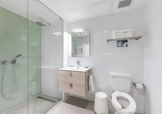 Homes for sale in Miami Beach, FL | 1215 West Ave #402, Miami Beach, FL 33139 | MLS# A11986859