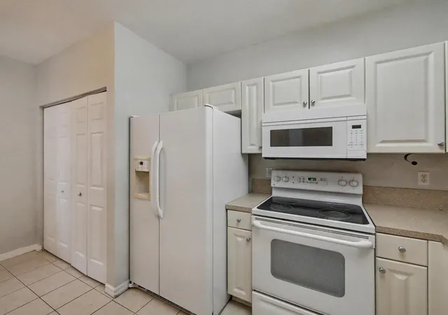 Homes for sale in Riviera Beach, FL | 3425 Sonoma Dr, Riviera Beach, FL 33404 | MLS# B26004958