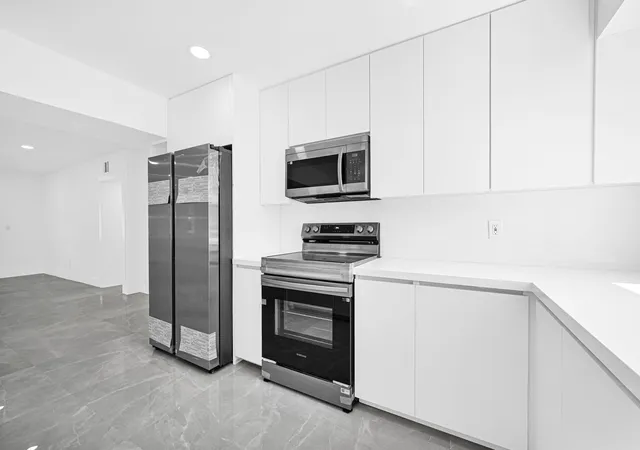 Homes for sale in Miami, FL | 4040 Sw 108th Ave, Miami, FL 33165 | MLS# B26004965