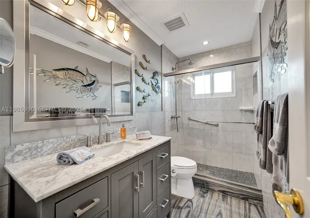 5th image of 1446 Nautilus Isle, Dania, FL 33004 | MLS# A11986990