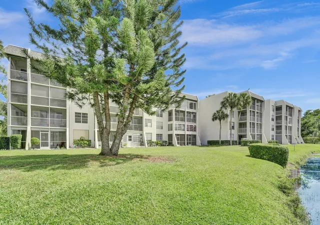 2nd image of 9470 Poinciana Pl #308, Davie, FL 33324 | MLS# B26005079