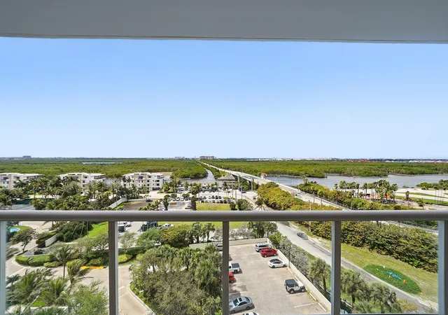3rd image of 6051 N Ocean Dr #1003, Hollywood, FL 33019 | MLS# B26005149
