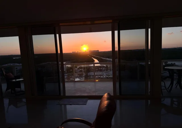 4th image of 6051 N Ocean Dr #1003, Hollywood, FL 33019 | MLS# B26005149