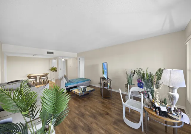 4th image of 10777 W Sample Rd #508, Coral Springs, FL 33065 | MLS# B26005281