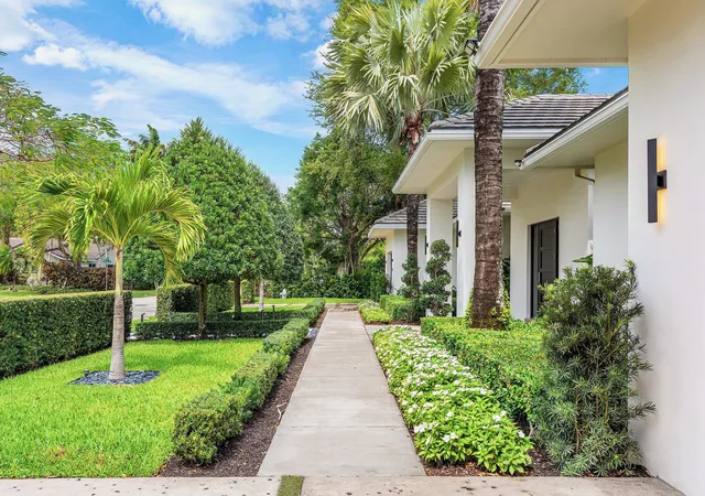 5th image of 598 Nw 9Th Ct, Boca Raton, FL 33486 | MLS# B26005290