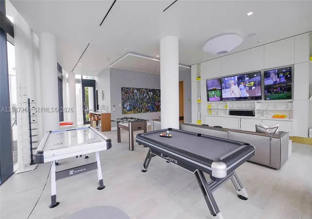 2nd image of 5000 Island Estates Dr, Aventura, FL 33160