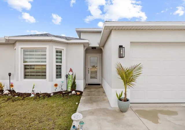 3rd image of 8607 Sw 7Th Ln, Okeechobee, FL 34974 | MLS# B26005367