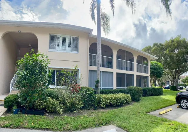 2nd image of 13770 Oneida Dr #B2, Delray Beach, FL 33446 | MLS# B26005421