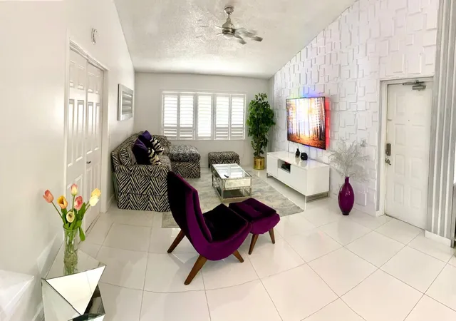 3rd image of 13770 Oneida Dr #B2, Delray Beach, FL 33446 | MLS# B26005421