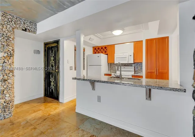 Homes for sale in Hialeah, FL | 6580 W 27th Ct #58-12, Hialeah, FL 33016 | MLS# A11987431