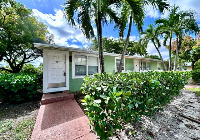 2nd image of 7168 Southgate Blvd #7168, Tamarac, FL 33321 | MLS# B26005560