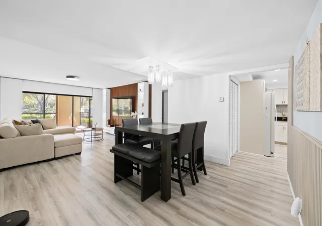 4th image of 491 Racquet Club Rd #Unit 106, Weston, FL 33326 | MLS# B26005580