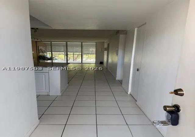 3rd image of 3910 Inverrary Blvd #407-B, Lauderhill, FL 33319 | MLS# A11987503