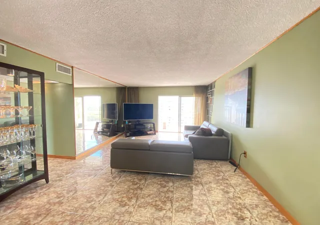 1st image of 400 Kings Point Dr #1423, Sunny Isles Beach, FL 33160 | MLS# B26005631