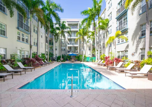 4th image of 533 Ne 3Rd Ave, Fort Lauderdale, FL 33301