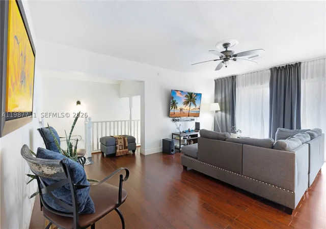 Homes for sale in Miramar, FL | 8390 N Missionwood Cir #D-18, Miramar, FL 33025 | MLS# A11987711