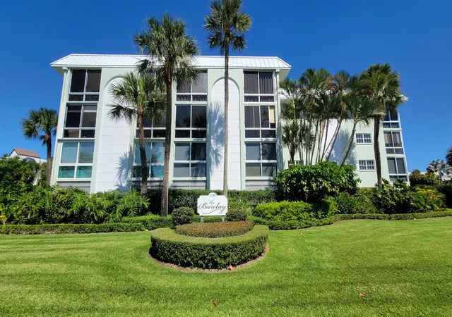 3rd image of 120 Celestial Wy, Juno Beach, FL 33408