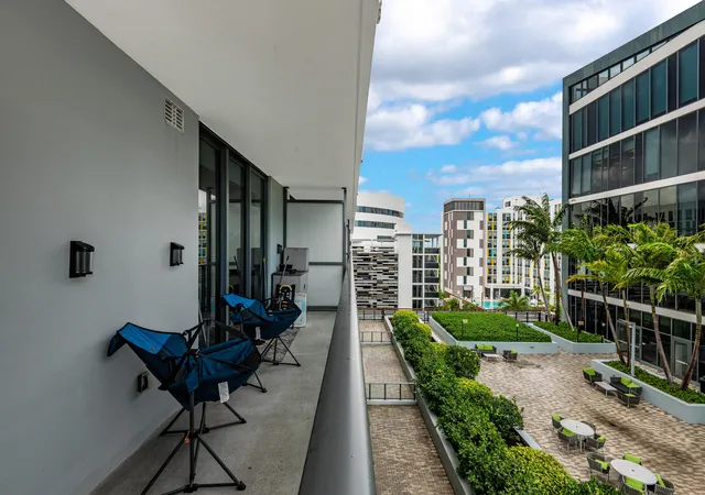 5th image of 2960 Ne 207Th St #708, Aventura, FL 33180 | MLS# B26005962