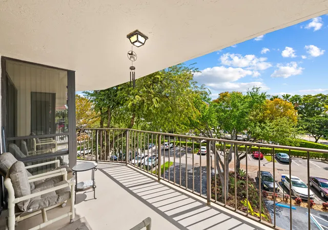 1st image of 799 Jeffery St #4050, Boca Raton, FL 33487 | MLS# B26006294