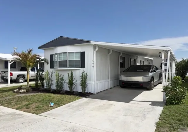Homes for sale in Dania Beach, FL | 2410 Sw 50th St, Dania Beach, FL 33312 | MLS# B26006304