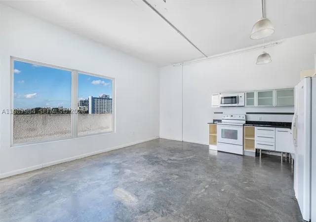 Photo 2 of Condo for sale at 10 Sw South River Dr #609, Miami, FL 33130 | MLS# A11987984 | Listing updated on 2026-08-26