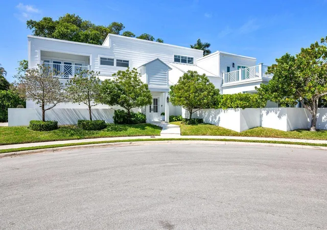 1st image of 129 S Flagler Promenade S, West Palm Beach, FL 33405 | MLS# B26006538
