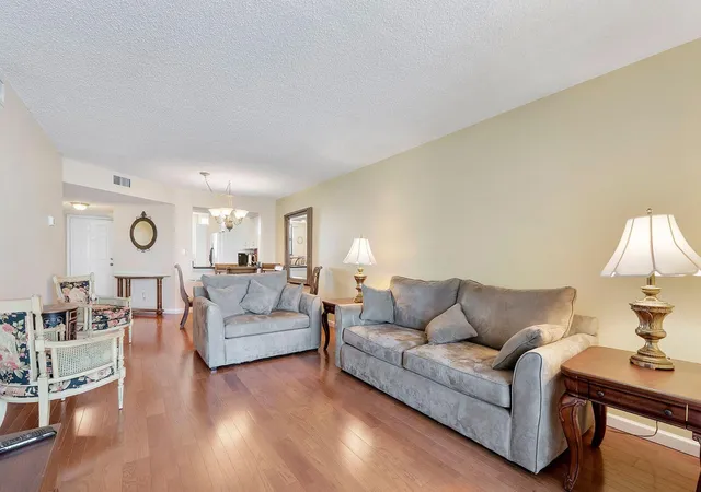 2nd image of 116 Lake Emerald Dr #403, Oakland Park, FL 33309 | MLS# B26006646