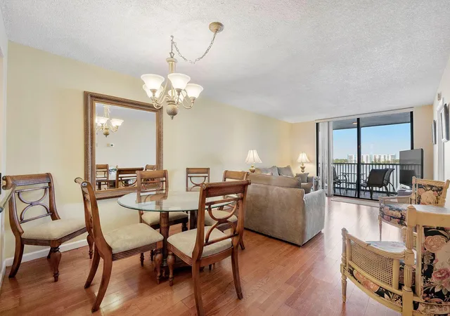 3rd image of 116 Lake Emerald Dr #403, Oakland Park, FL 33309 | MLS# B26006646