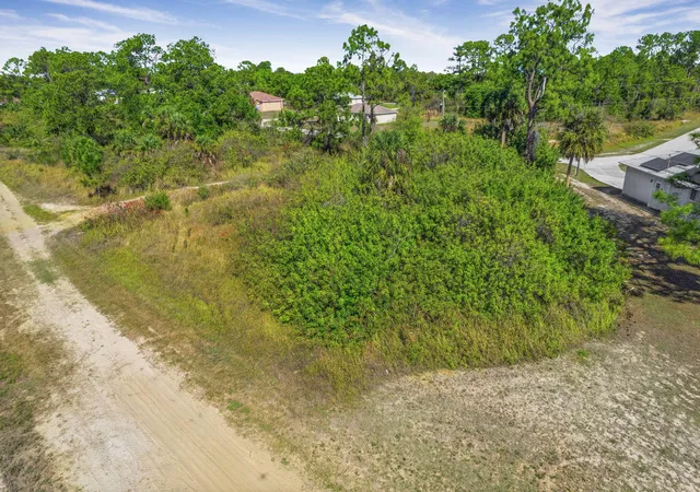 Homes for sale in Lehigh Acres, FL | 755 Longbow Ln, Lehigh Acres, FL 33972 | MLS# B26006701