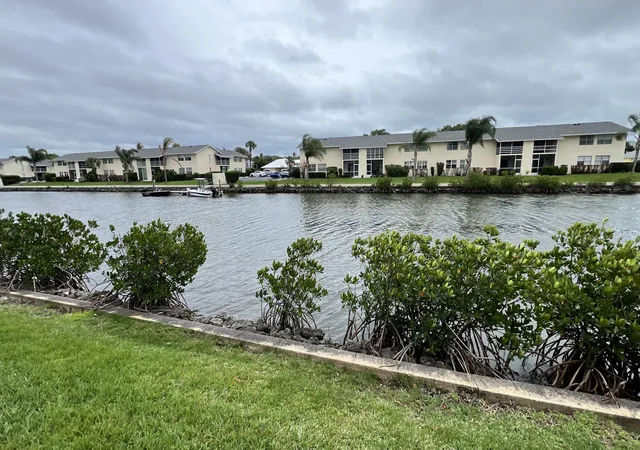 Homes for sale in Vero Beach, FL | 1860 Robalo Dr #104, Vero Beach, FL 32960 | MLS# B26006731