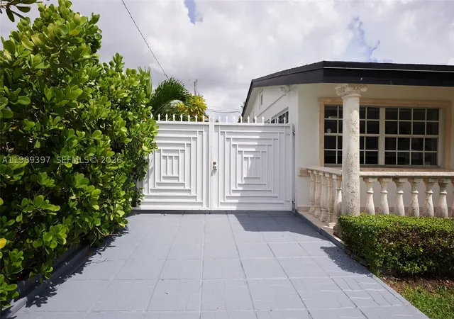 Photo 4 of Single family home for sale at 12293 Sw 28Th Ter, Miami, FL 33175 | MLS# A11989397 | Listing updated on 2026-07-20