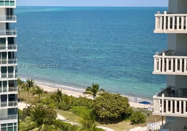2nd image of 1111 Crandon Blvd #C902, Key Biscayne, FL 33149 | MLS# A11989454
