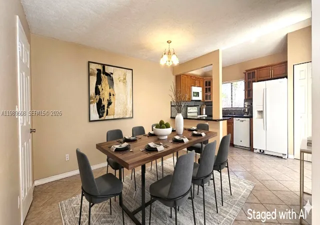 Photo 2 of Townhouse for sale at 610 Commodore Dr, Plantation, FL 33325 | MLS# A11989608 | Listing updated on 2026-09-16