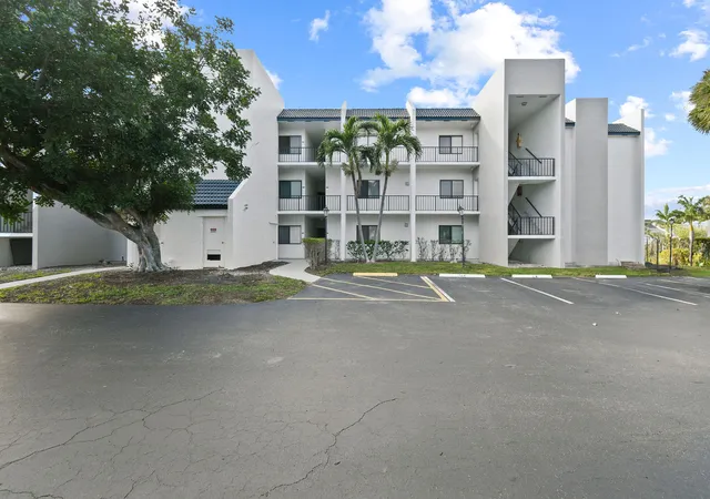 3rd image of 1605 S Us Hwy 1 #301v6, Jupiter, FL 33477 | MLS# B26006957