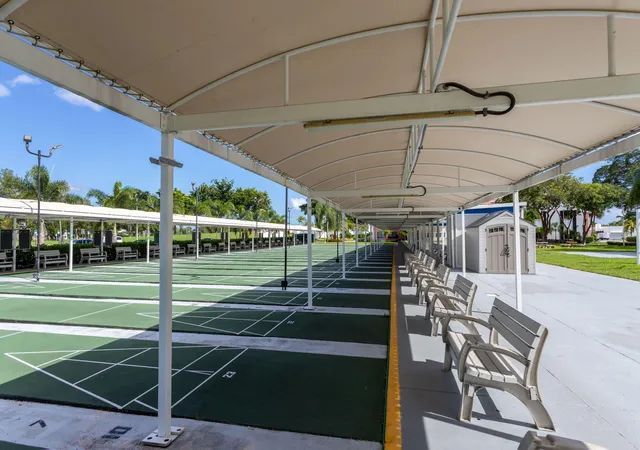 2nd image of 2005 Newport G, Deerfield Beach, FL 33442