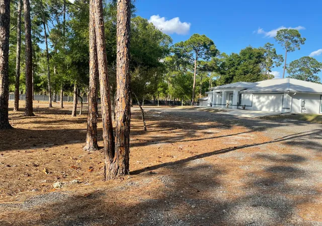 3rd image of 5325 Pioneer 17Th St, Clewiston, FL 33440 | MLS# B26006977