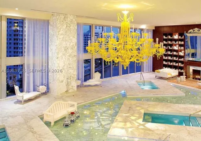 2nd image of 475 Brickell Ave #5111, Miami, FL 33131 | MLS# A11989736