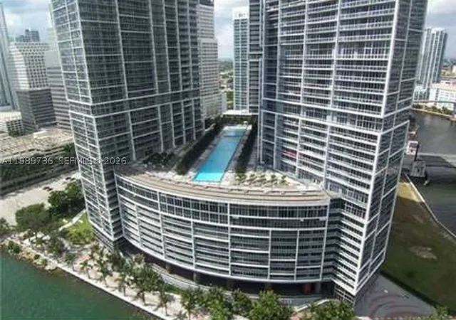 3rd image of 475 Brickell Ave #5111, Miami, FL 33131 | MLS# A11989736