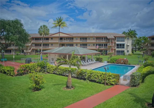 1st image of 5300 Washington St #F215, Hollywood, FL 33021 | MLS# A11989373