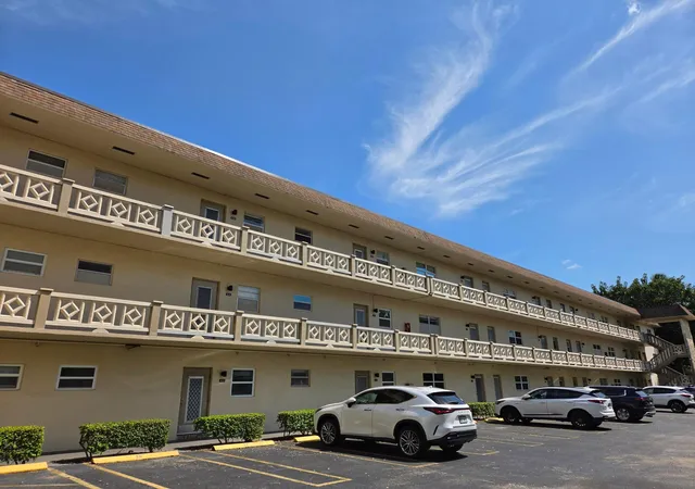 1st image of 3400 Nw 48th Ave #512, Lauderdale Lakes, FL 33319 | MLS# B26007123