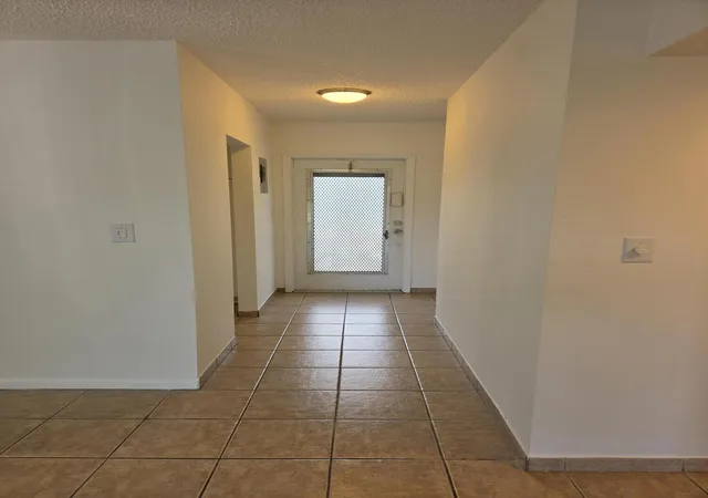 2nd image of 3400 Nw 48th Ave #512, Lauderdale Lakes, FL 33319 | MLS# B26007123
