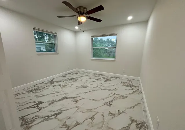 9th image of 800 Sw 7th St, Hallandale Beach, FL 33009 | MLS# B26007127