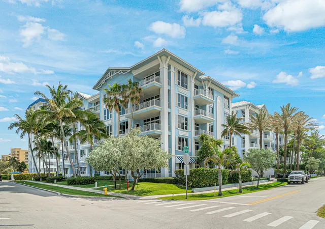 Homes for sale in Deerfield Beach, FL | 701 SE 21st Ave, Deerfield Beach, FL 33441