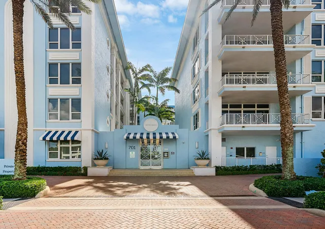 Homes for sale in Deerfield Beach, FL | 701 SE 21st Ave, Deerfield Beach, FL 33441