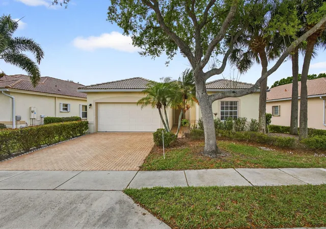 2nd image of 8600 Pine Cay, West Palm Beach, FL 33411 | MLS# B26007698
