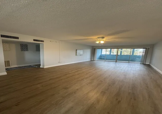 3rd image of 1310 Ne 14Th Ct #Apt K19, Jensen Beach, FL 34957 | MLS# B26007726