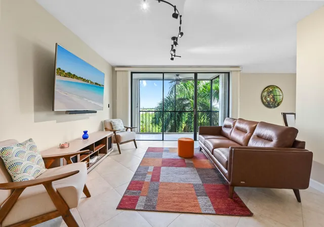 4th image of 5951 Wellesley Park Dr #Apt 702, Boca Raton, FL 33433 | MLS# B26007735