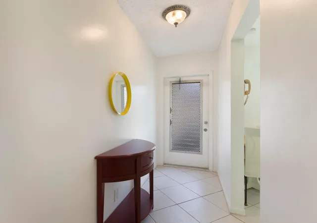 Homes for sale in Lake Worth, FL | 857 Worcester Ln #B, Lake Worth, FL 33467 | MLS# B26007859