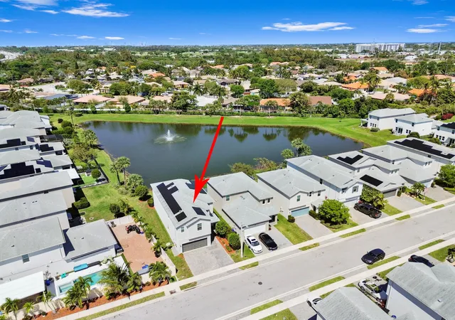 2nd image of 1826 Lake Cove Dr, Lake Worth, FL 33460 | MLS# B26007950