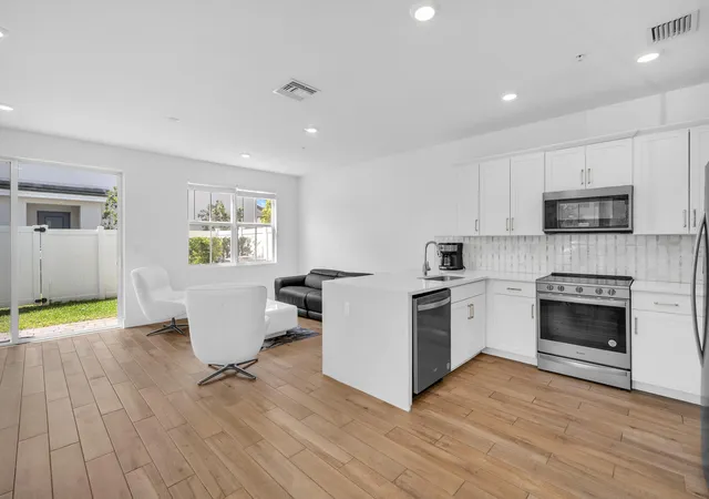 2nd image of 17002 Sw 1st St, Pembroke Pines, FL 33027 | MLS# B26008016